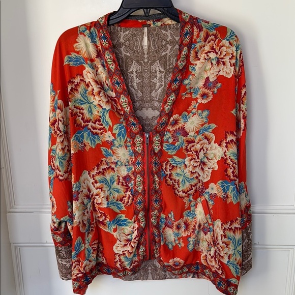 Free People Wildflower Bohemian Kimono Floral Print Front Zip Jacket XSMALL - Picture 3 of 13